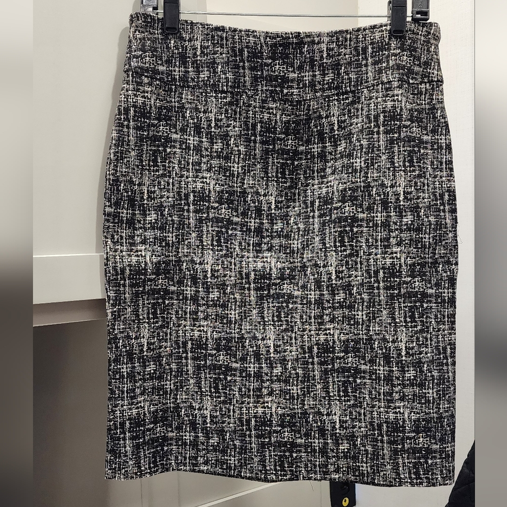 SOHO Black and White Tweed Skirt